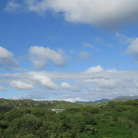 Dooneen House * Clifden