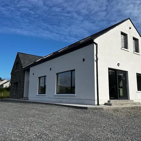 Dooneen House *