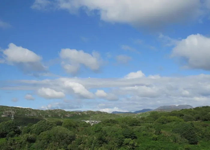 Dooneen House * Clifden